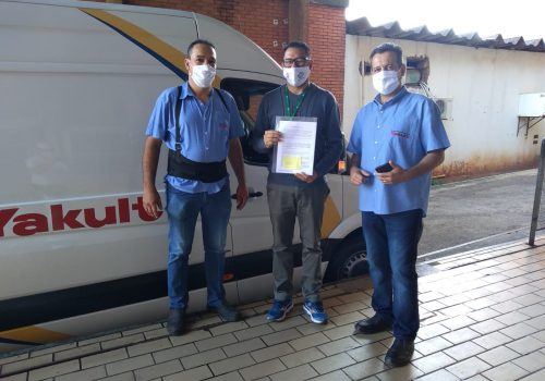 YAKULT DOA LEITE FERMENTADO PARA O HOSPITAL DE CLÍNICAS DA UNICAMP