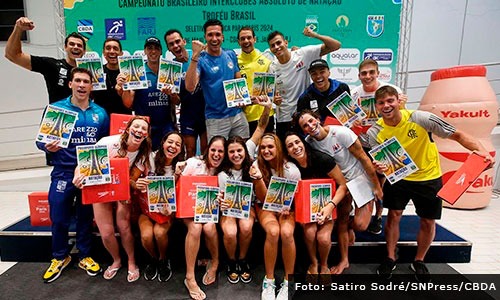 Yakult renova contrato de patrocínio com a natação brasileira